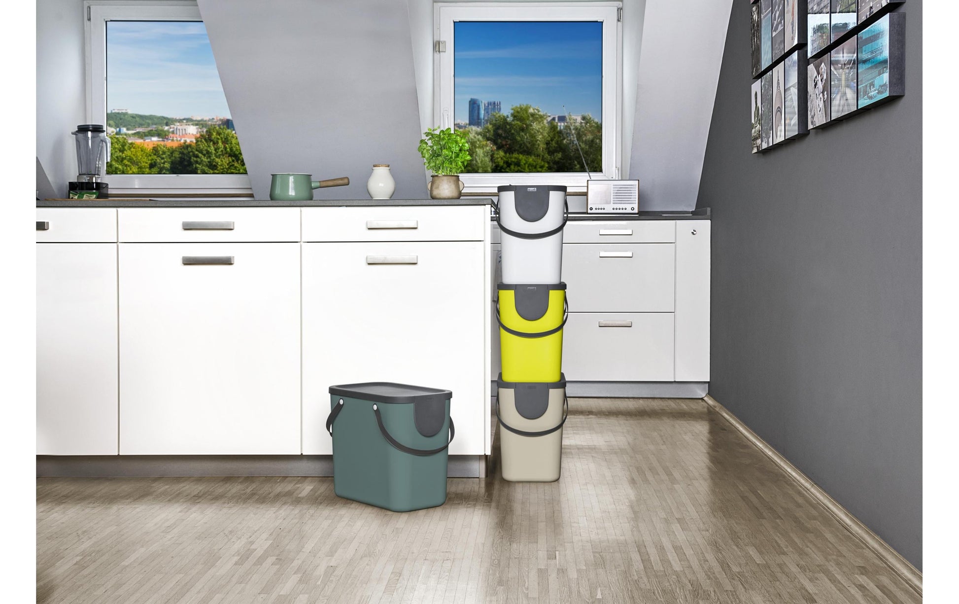 Rotho Recyclingbox Albula – 25 l – Recycling-Kunststoff, rechteckig – Limette