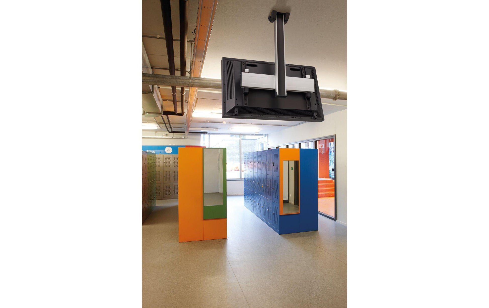 Vogel's 6VO BUNDLE CT1544 – Wandhalterung, schwenkbar, bis 65", VESA 400×400, bis 80 kg, Silber