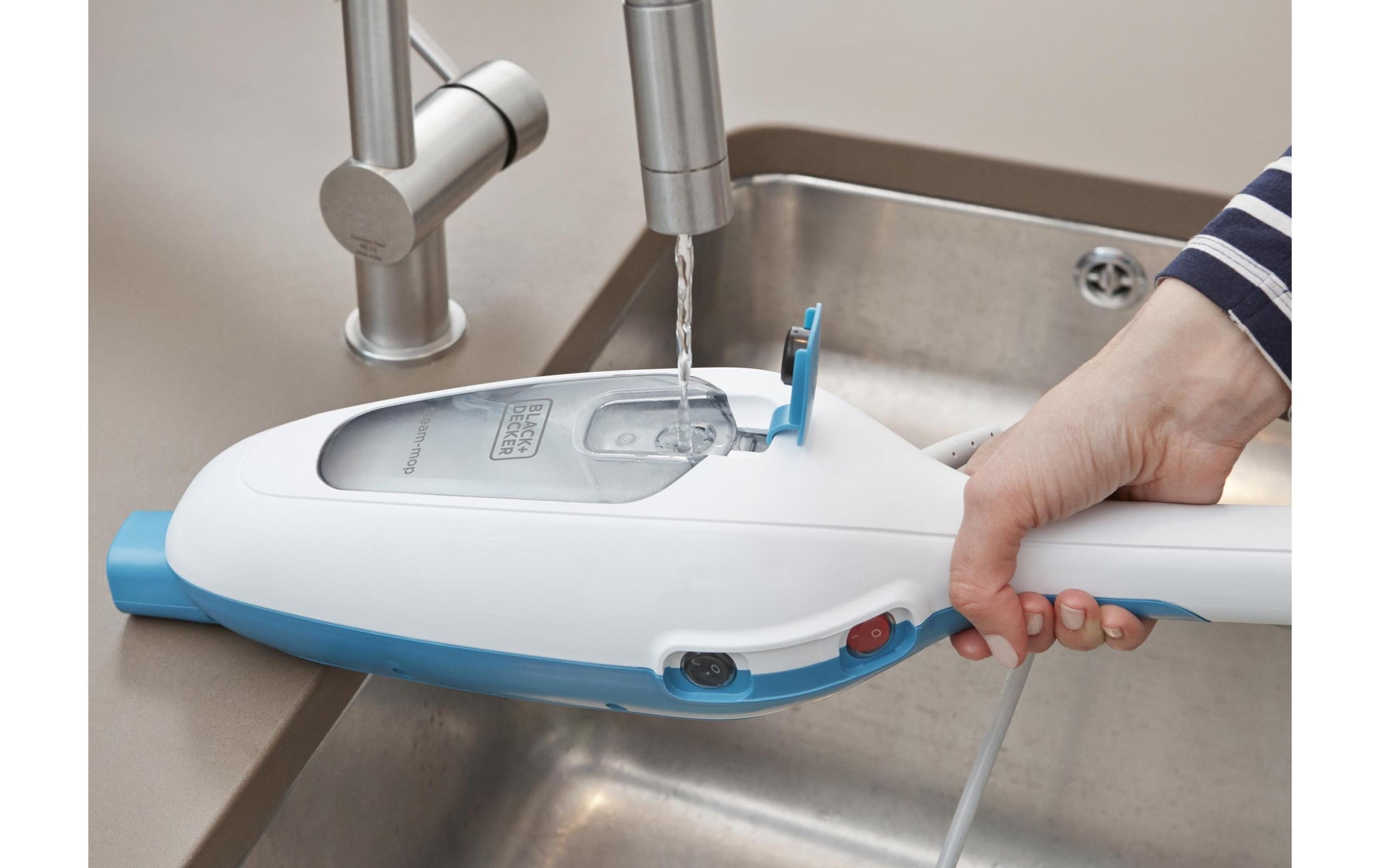 Black & Decker BLACK+DECKER Dampfreiniger – 380 ml, weiss, für Gartenmöbel