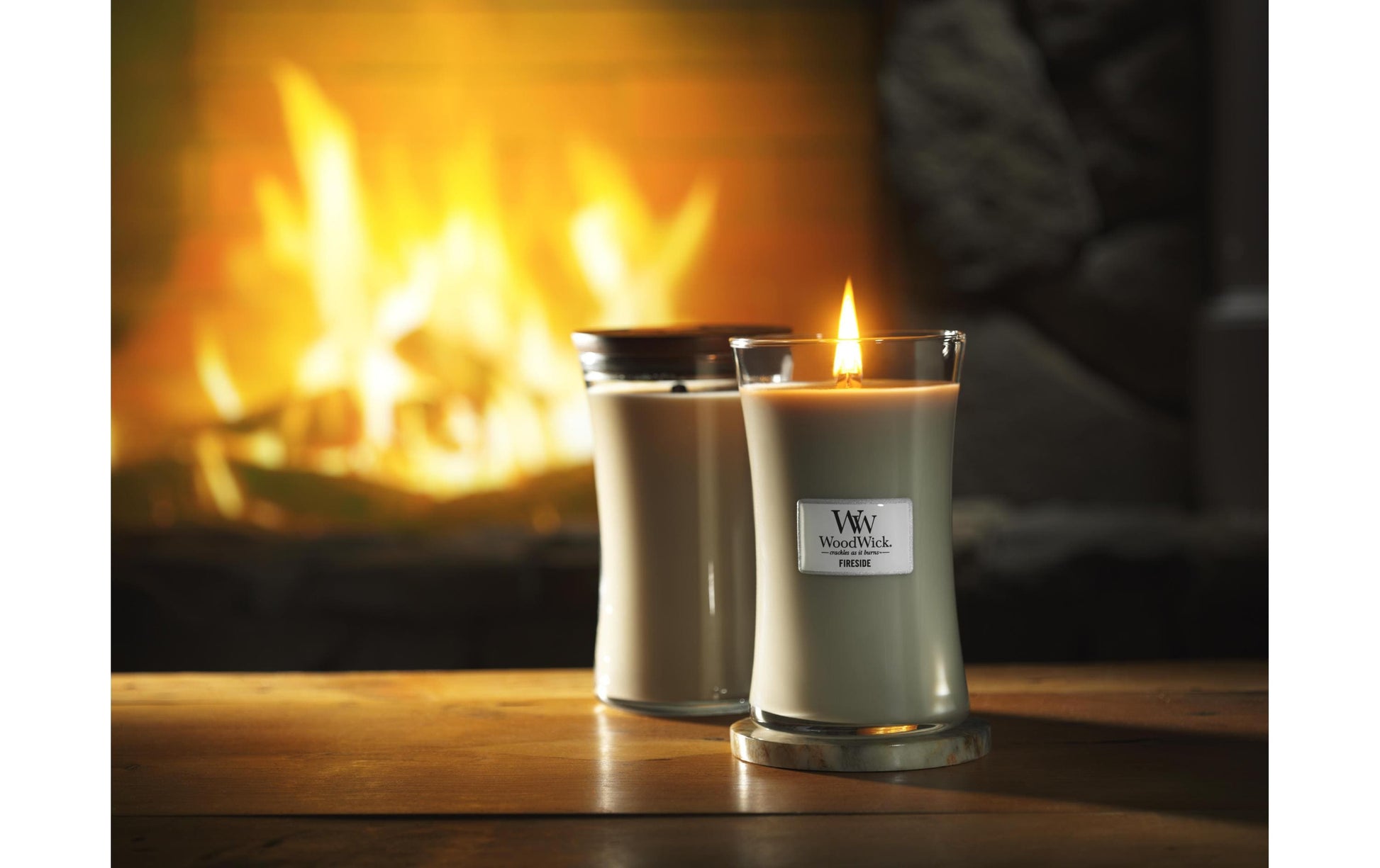 WoodWick Duftkerze – Moschus – Ø 7 × 8,3 cm