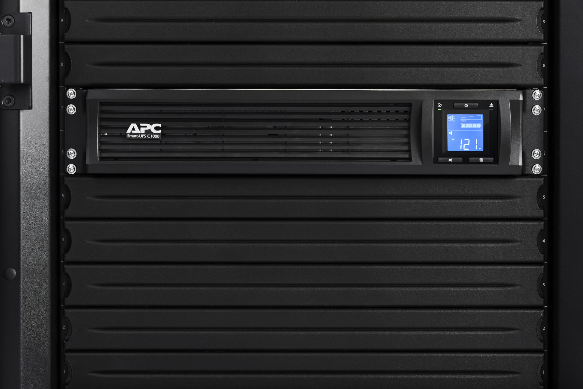 APC SMC1000I-2UC USV 1 kVA/600 W Line-Interaktiv – 2U Rack – C13×4, Eingang IEC C14 – SmartConnect
