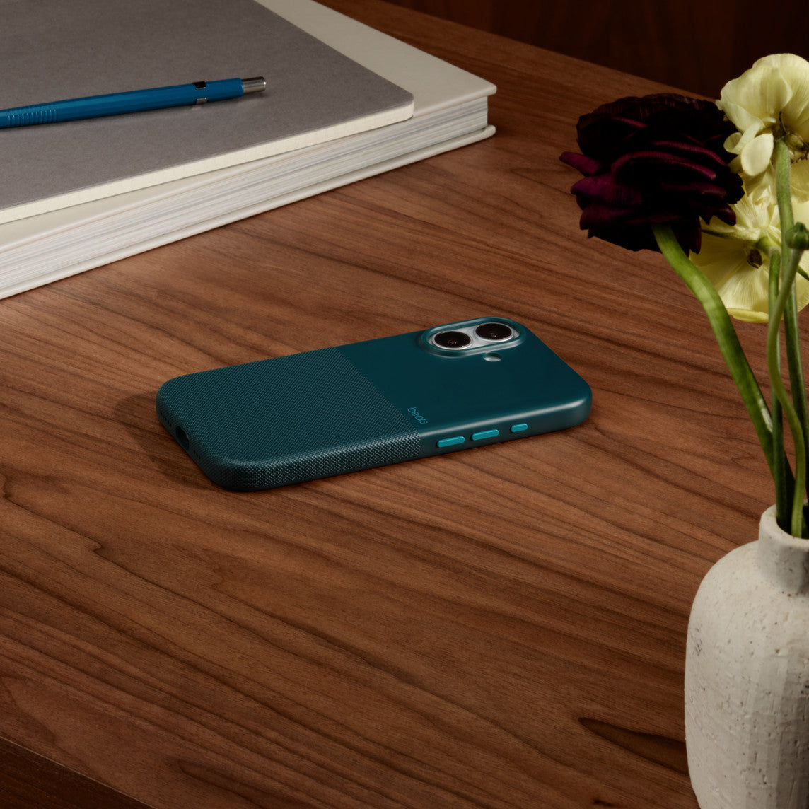 Apple Backcover – für Apple iPhone 17, MagSafe, TPU, Rocky Blue