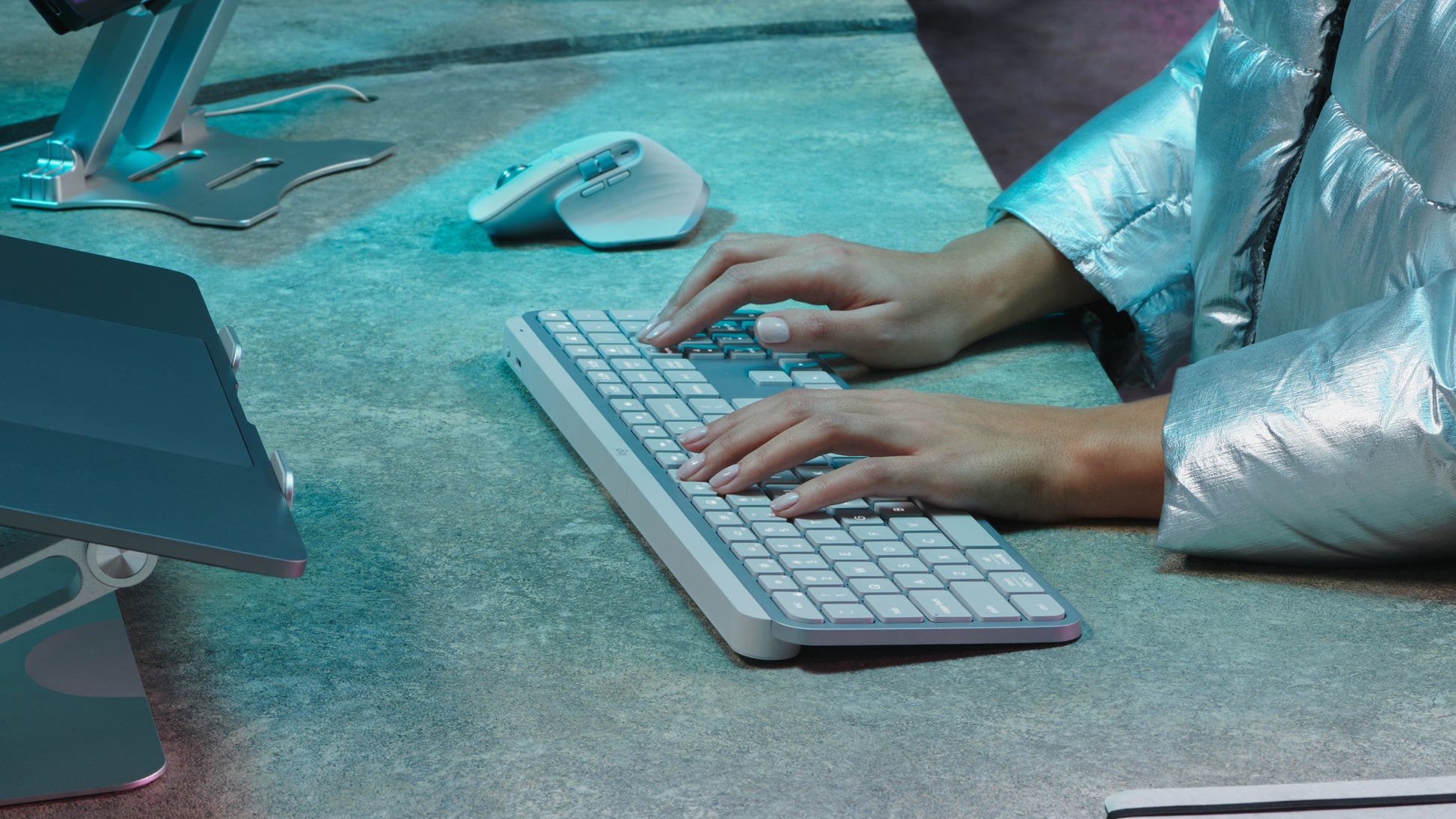 Logitech MX Keys S – Tastatur, kabellos (Bluetooth/2,4 GHz)