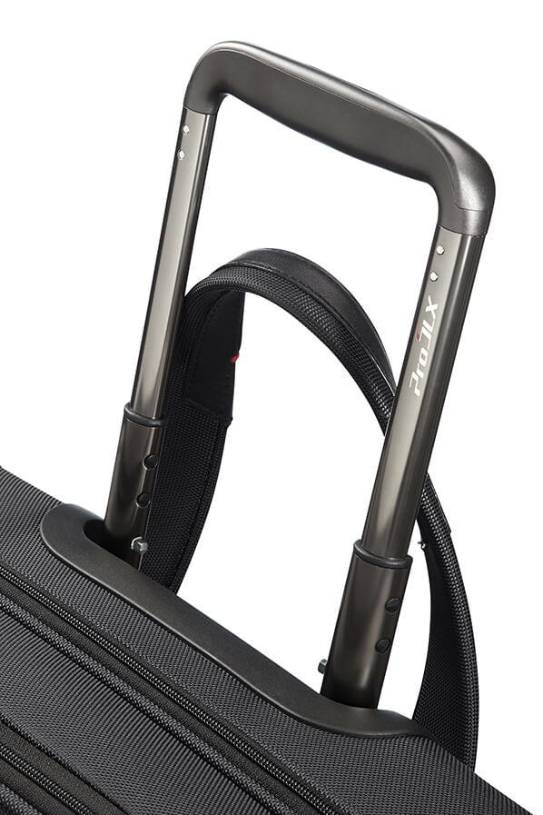 Samsonite Pro-DLX 5 Notebook-Trolley – 34,5 l, RFID-Fach, Aufsteckfunktion, Nylon, Schwarz