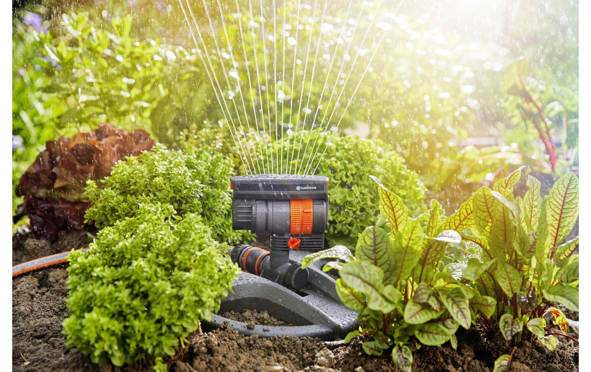 Gardena AquaZoom Compact Viereckregner – Sprühbereich 3–18 m, Abdeckung 9–216 m²