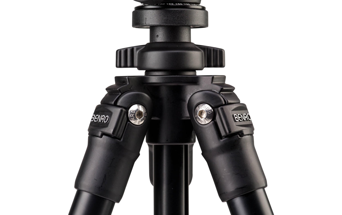 Benro TSL08AS2CSH Videostativ – 145 cm, 2,5 kg Traglast – Aluminium, 4 Sektionen, 2-Wege-Neigekopf – Schwarz