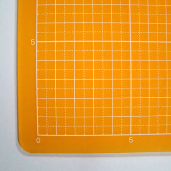 NT Cutter Schneidematte – 450×300 mm, 2 mm, Transparent Orange