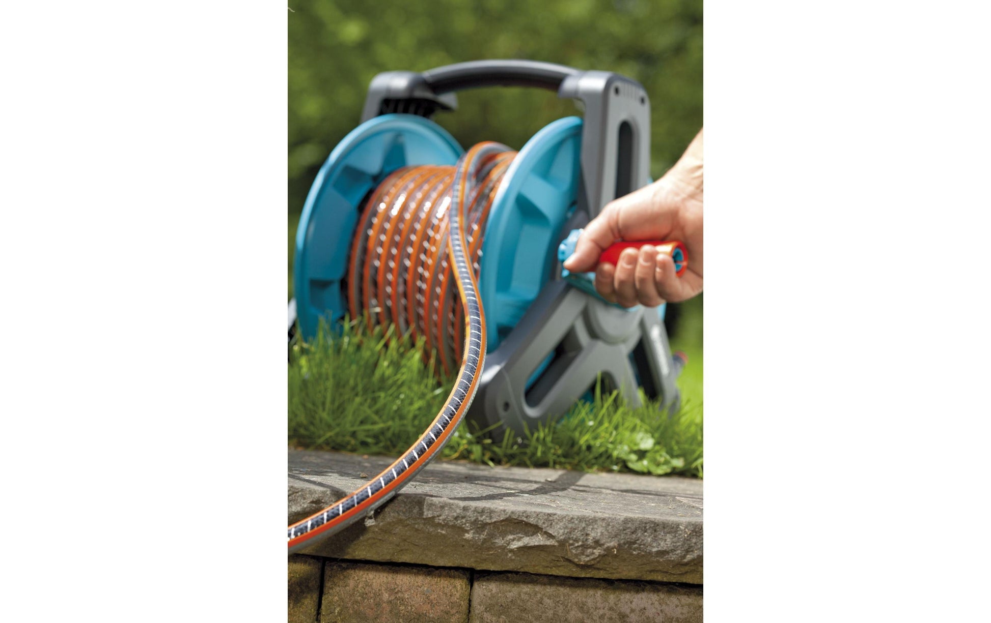 Gardena Flexschlauch – 10 m, Ø 1,5 cm, flexibel, UV-beständig, frostbeständig, schwarz/orange