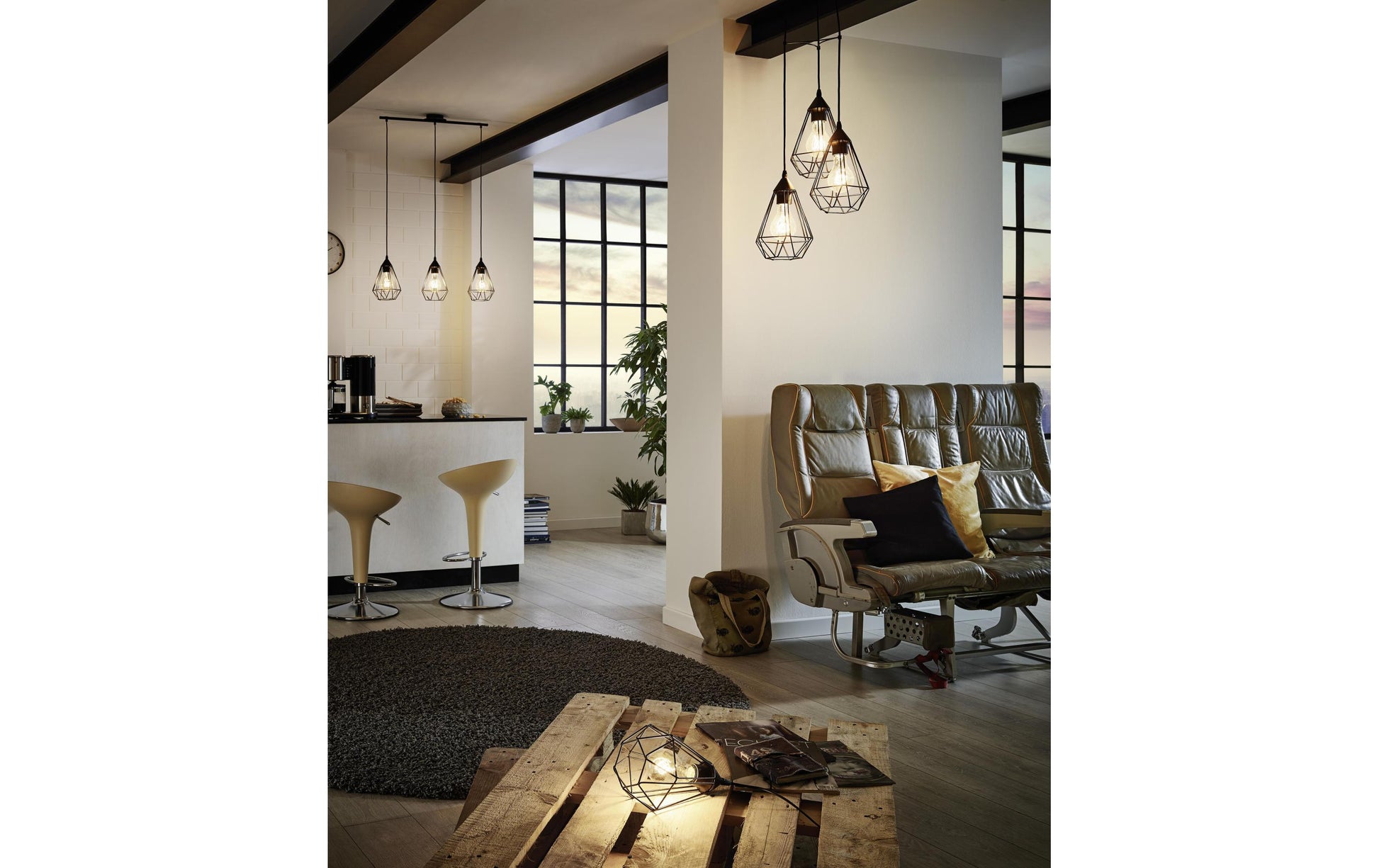 EGLO Hängeleuchte TARBES – 17,5 × 79 × 110 cm, 180 W, dimmbar, schwarz, 3× E27, exkl. Leuchtmittel