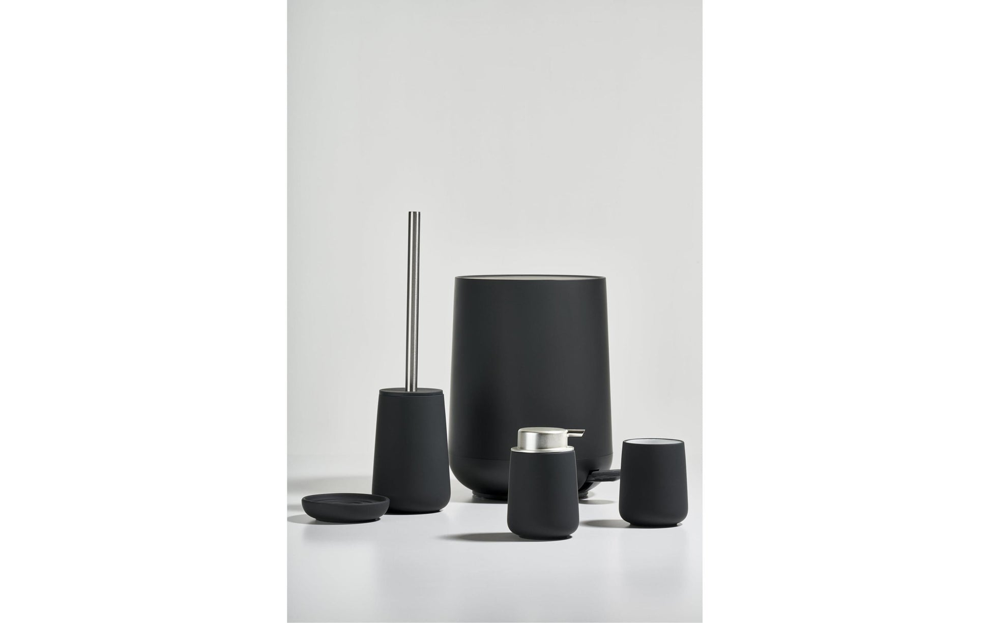 Zone Denmark Nova Seifenspender – Keramik, Schwarz, 250 ml