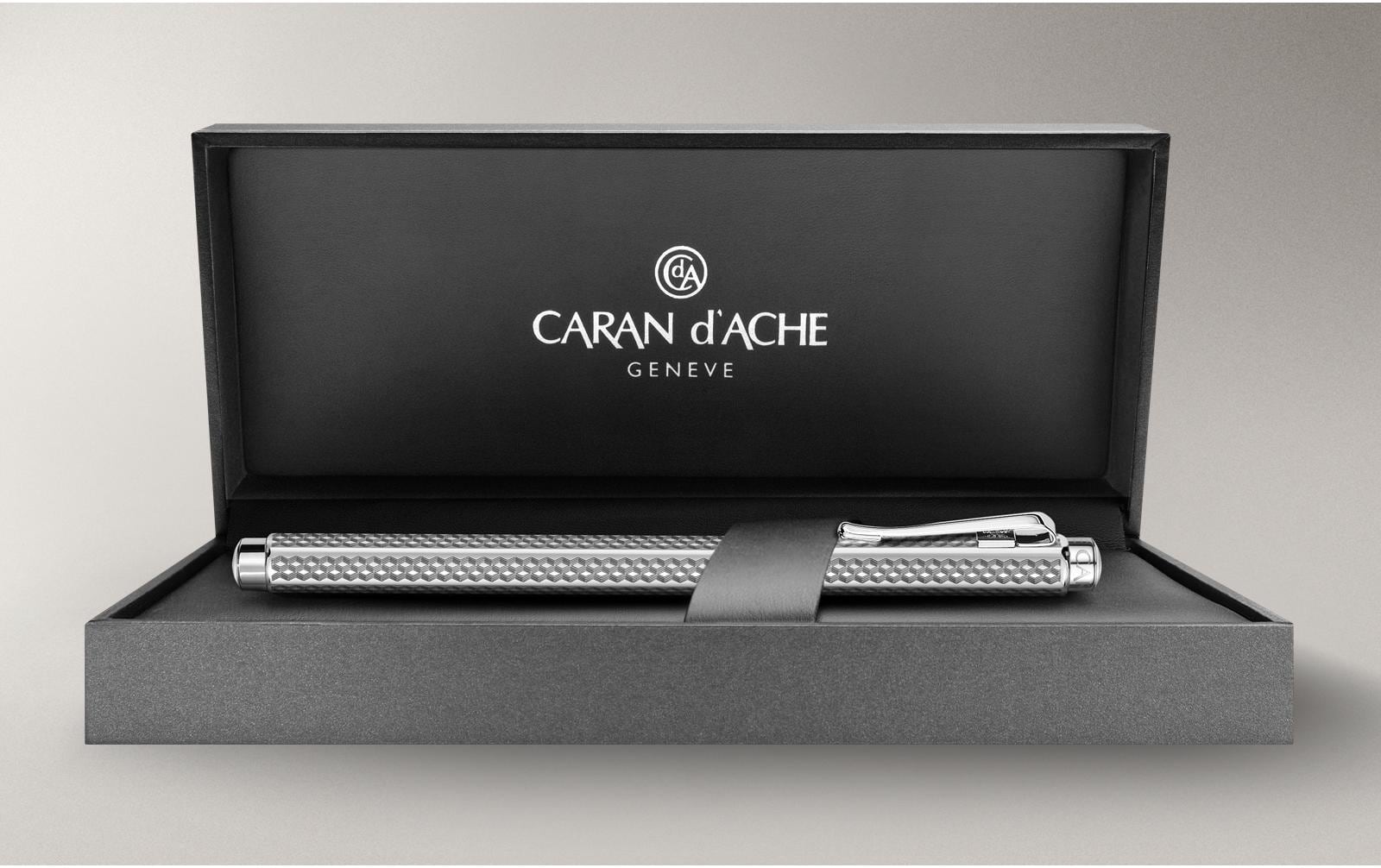 Caran d-Ache Caran d'Ache Ecridor Cubrik – Tintenroller, Schwarz