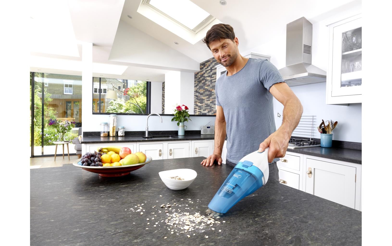 Black & Decker BLACK+DECKER Handstaubsauger WDC115WA – 1500 mAh, 0,4 l, Akkubetrieb, 1 Stufe