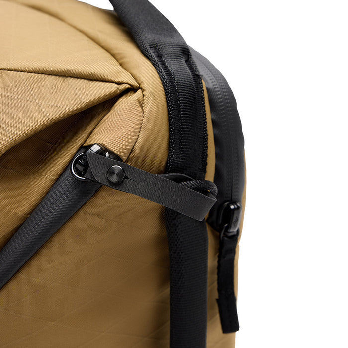 Peak Design Notebook-Rucksack Everyday – 30 l, wasserfest, Nylon/Polyester – Braun, 330 × 485 × 270 mm