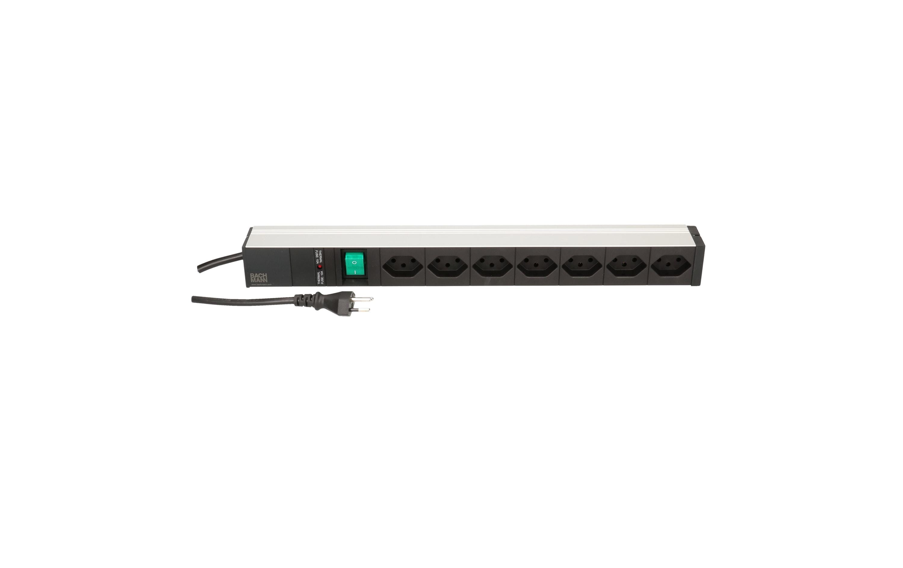 Bachmann PDU ALU – Rack-PDU Basic, 7× T13, Stecker T12, 1U horizontal, 3 m