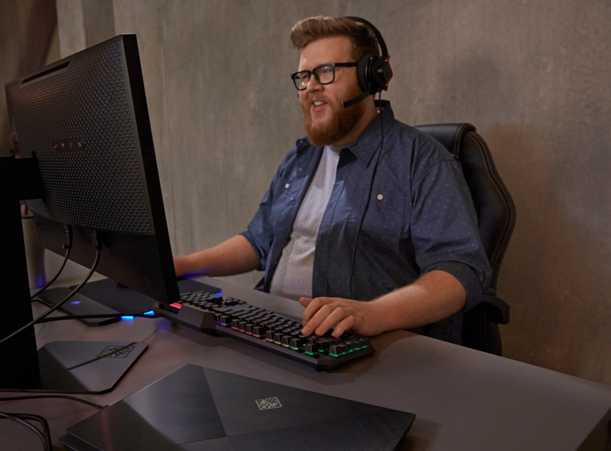 HP OMEN Photon – Gaming-Maus – Kabellos (Bluetooth/2,4 GHz), 16000 DPI, beidhändig, Schwarz