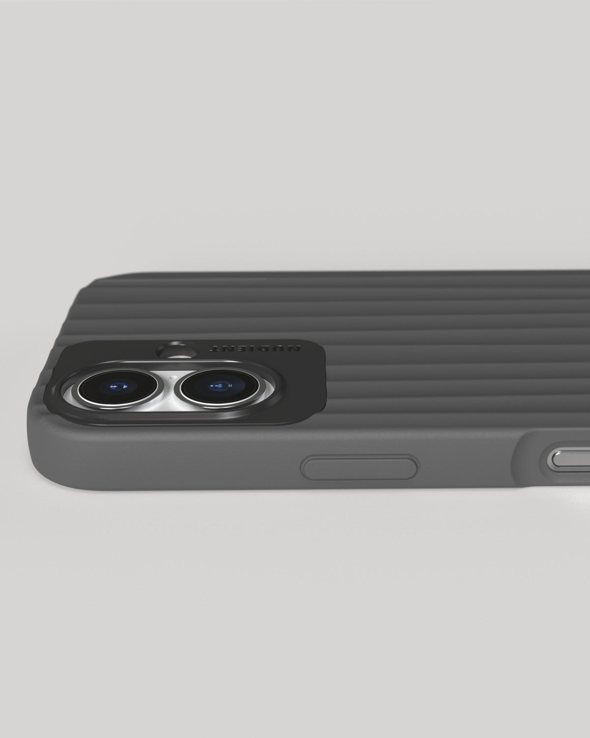 Nudient – Backcover Bold – für Apple iPhone 16 – schwarz – MagSafe-kompatibel