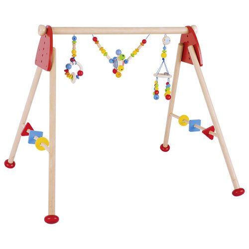 Goki Baby-Turnhalle – höhenverstellbar – 55 × 53 × 63 cm – Holz, mehrfarbig