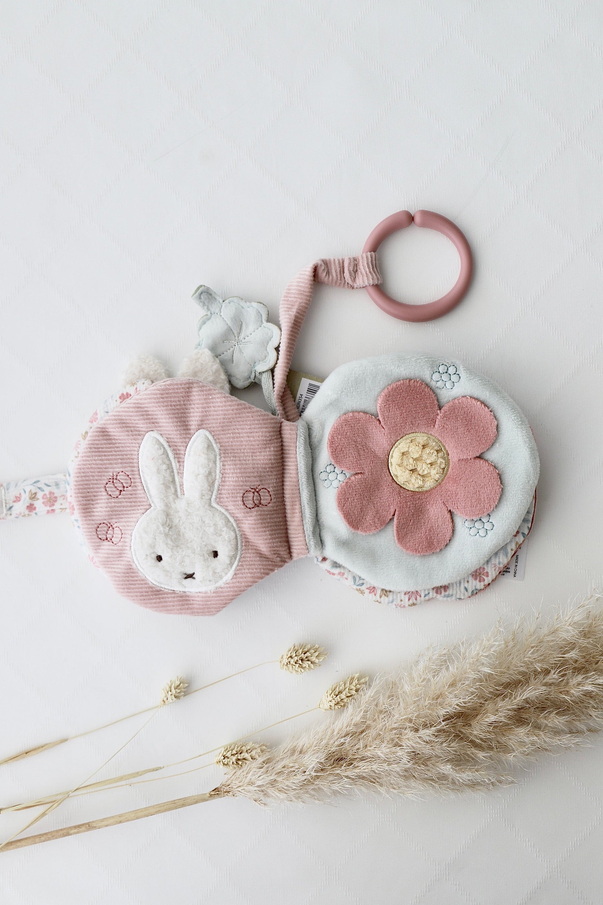OYKAMI Geschenkbox Miffy – 1 Stück – ab 0 Jahren – Plüsch, Baumwolle – Rosa