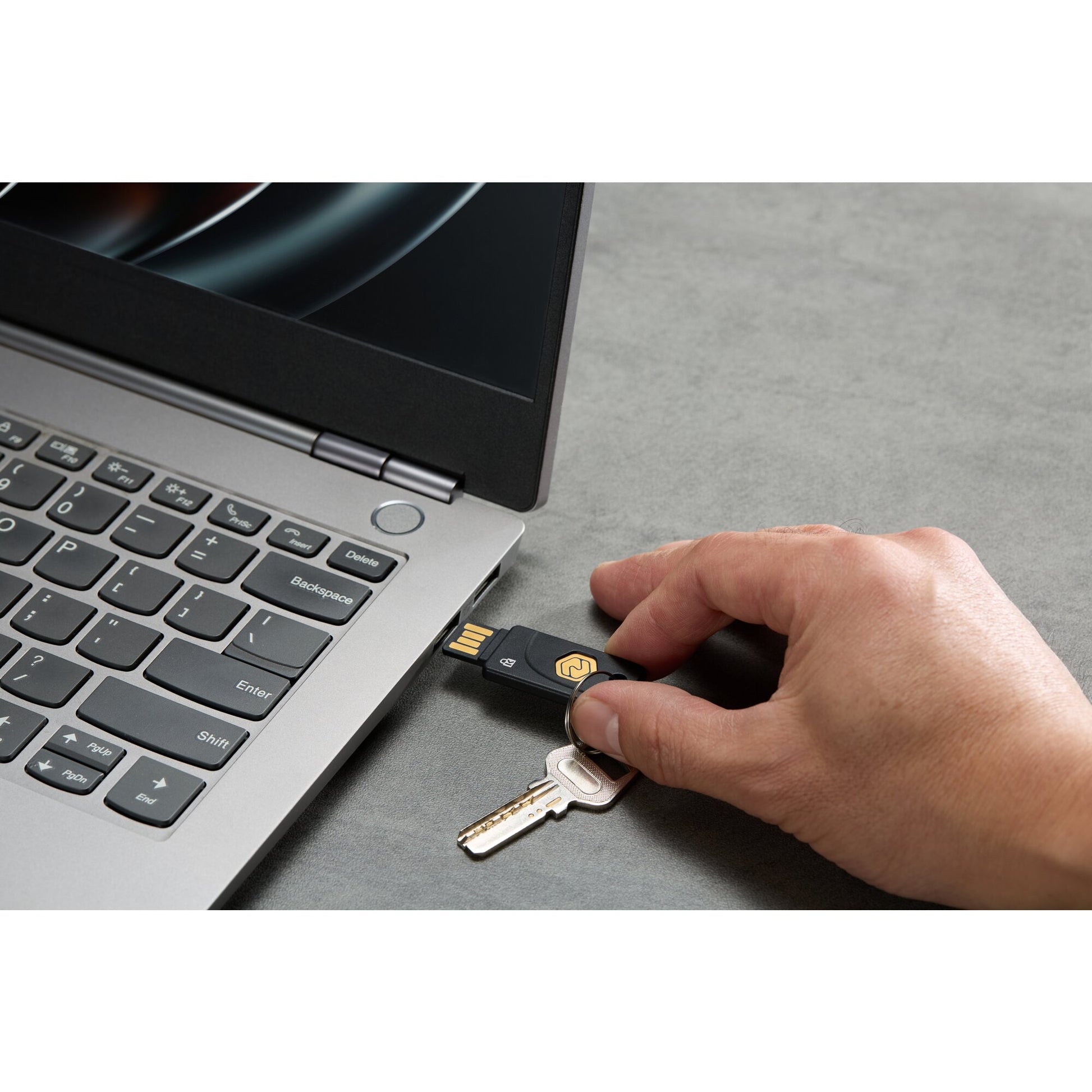 Kensington USB-Adapter – USB-A (Stecker) – VeriMark NFC+ – FIDO2 Level 2 – für Windows, Mac