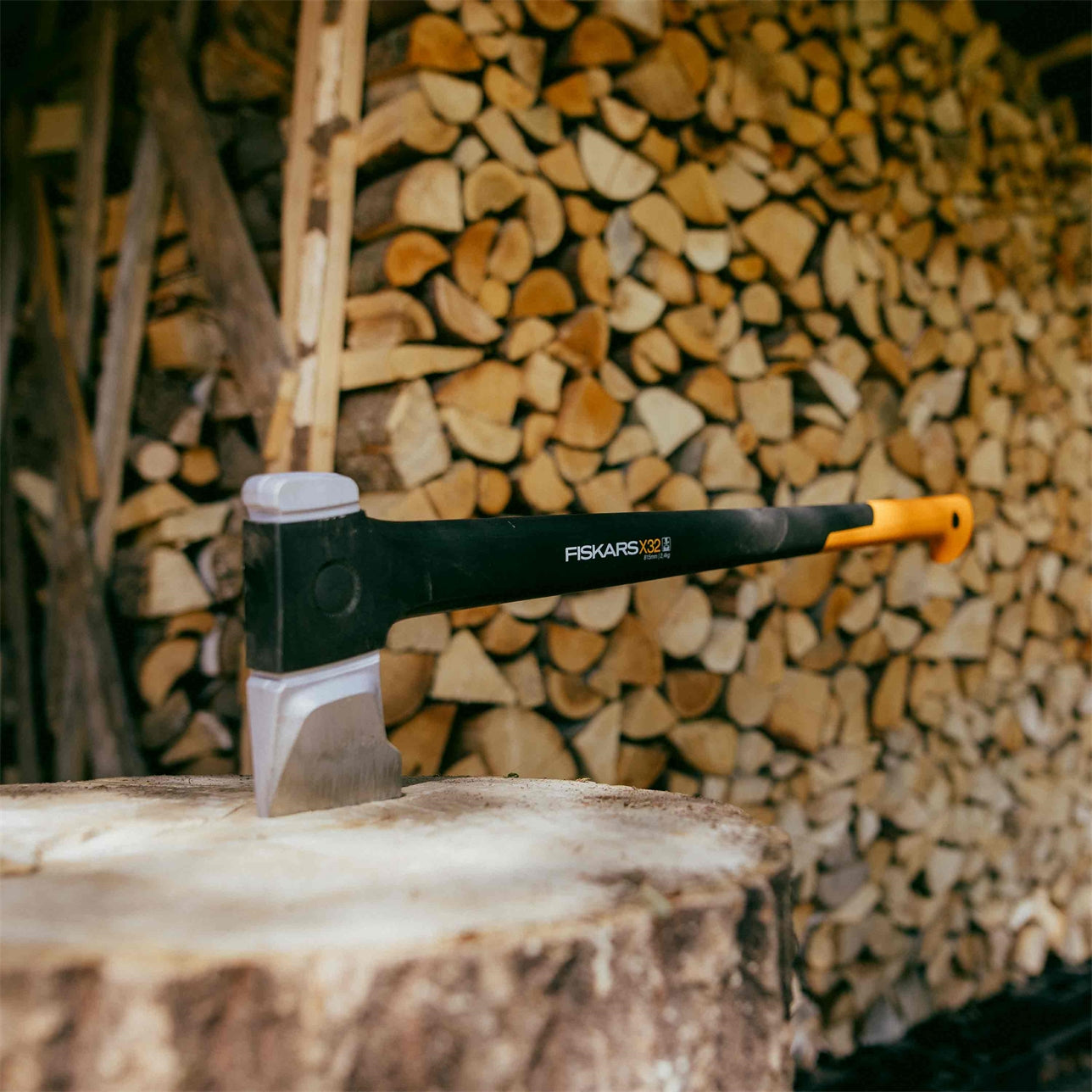 Fiskars X32 Spaltaxt – Länge 815 mm, 2,44 kg