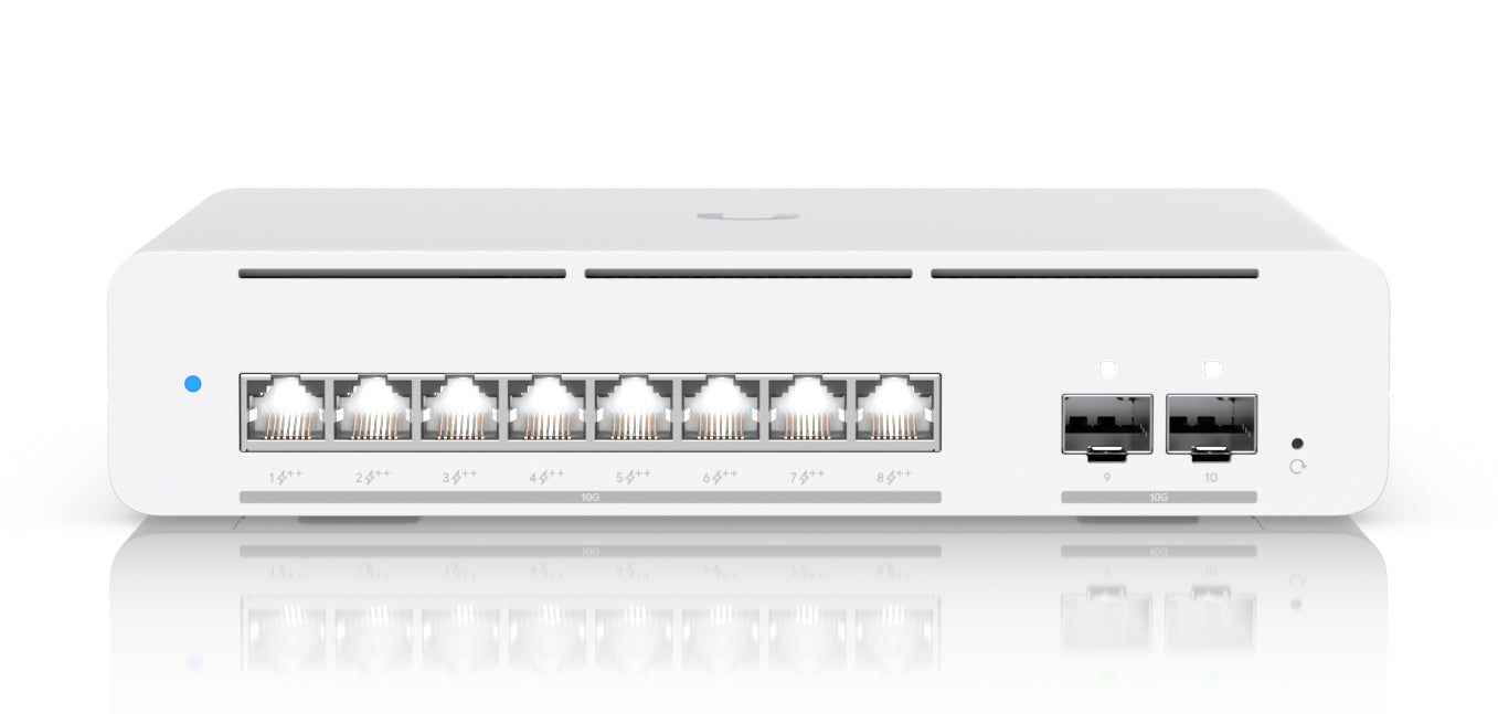 Ubiquiti Managed Switch – 8×10G, 2×SFP+, L2+/L3, PoE++ 155 W