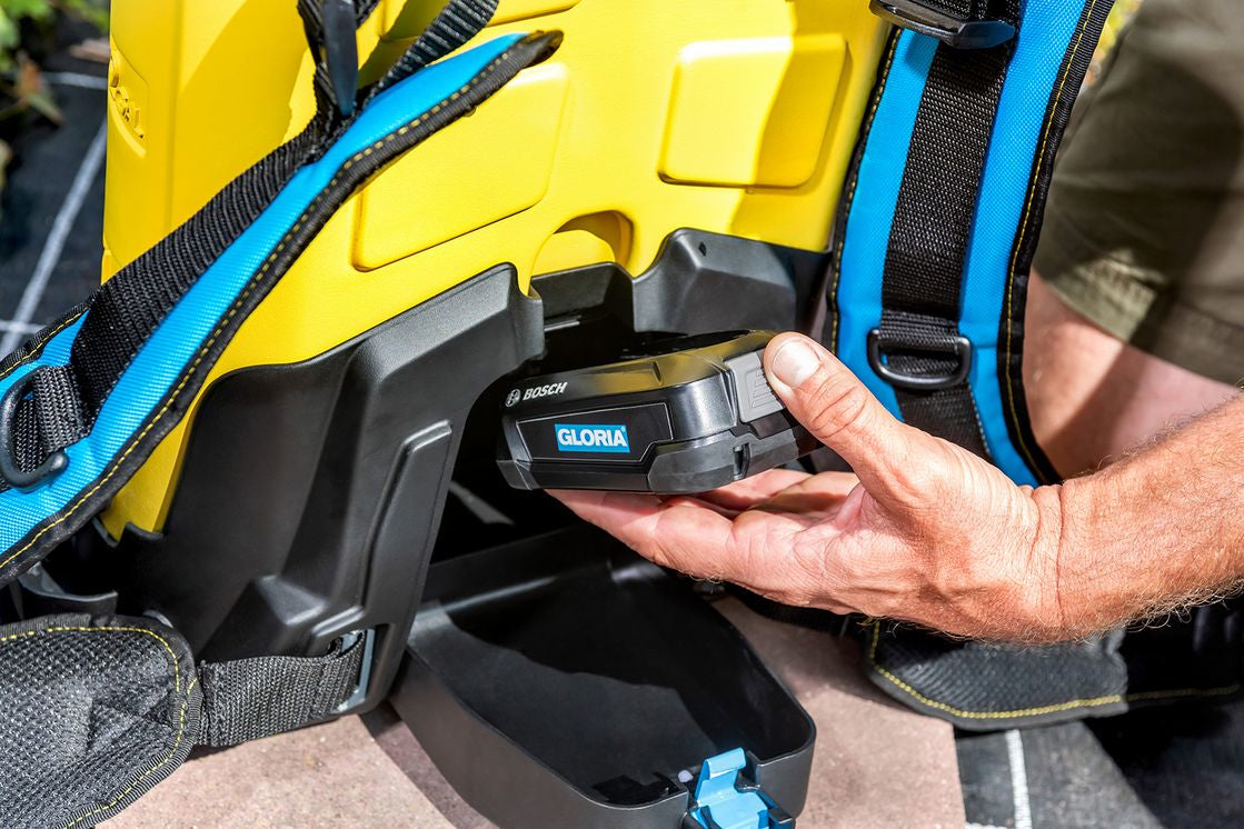 GLORIA Drucksprüher PRO 1200 LI-ON – 12 l – gelb/hellblau – Kunststoff