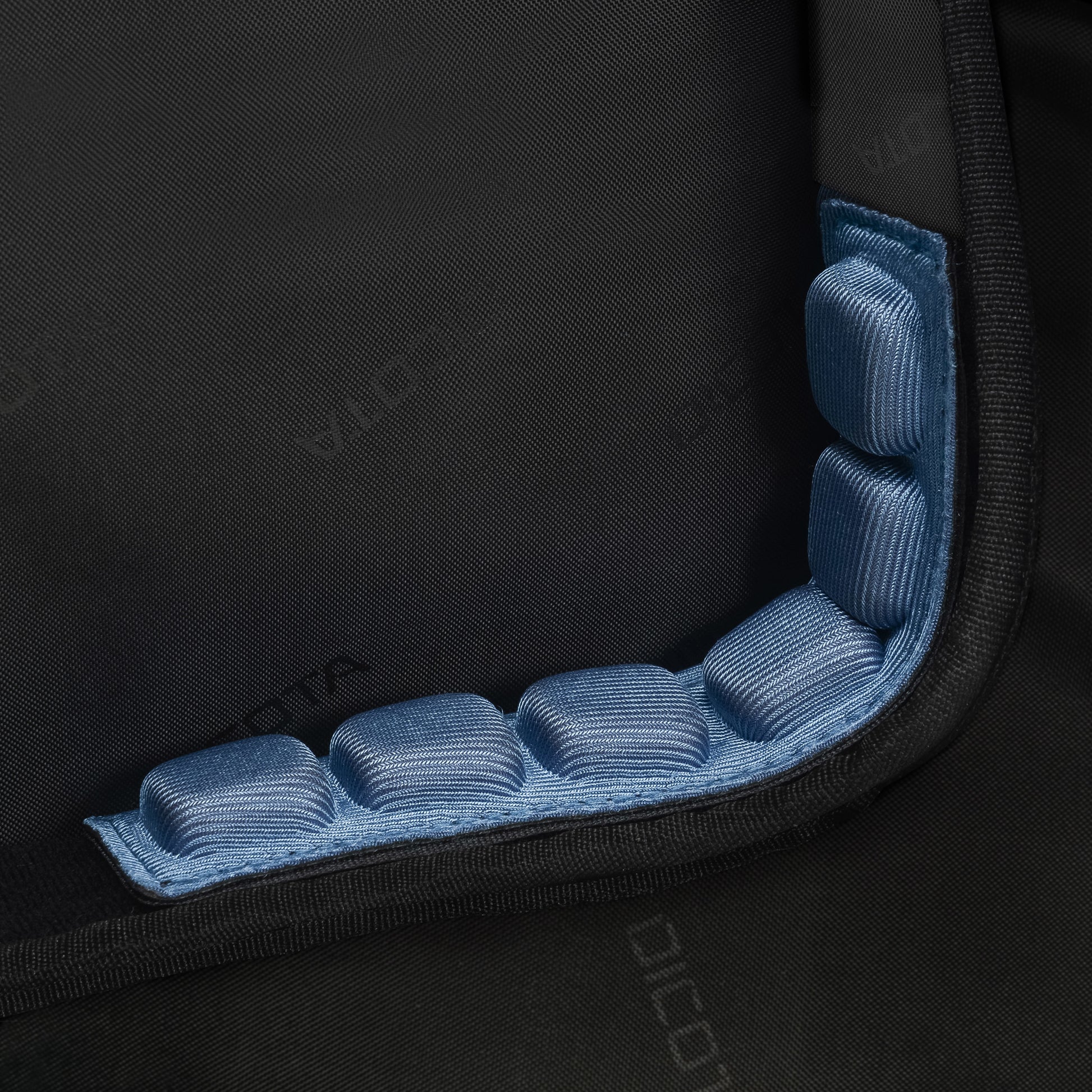 DICOTA Eco Rucksack Select – Notebook-Rucksack – für 15–17,3" Notebook, Schwarz