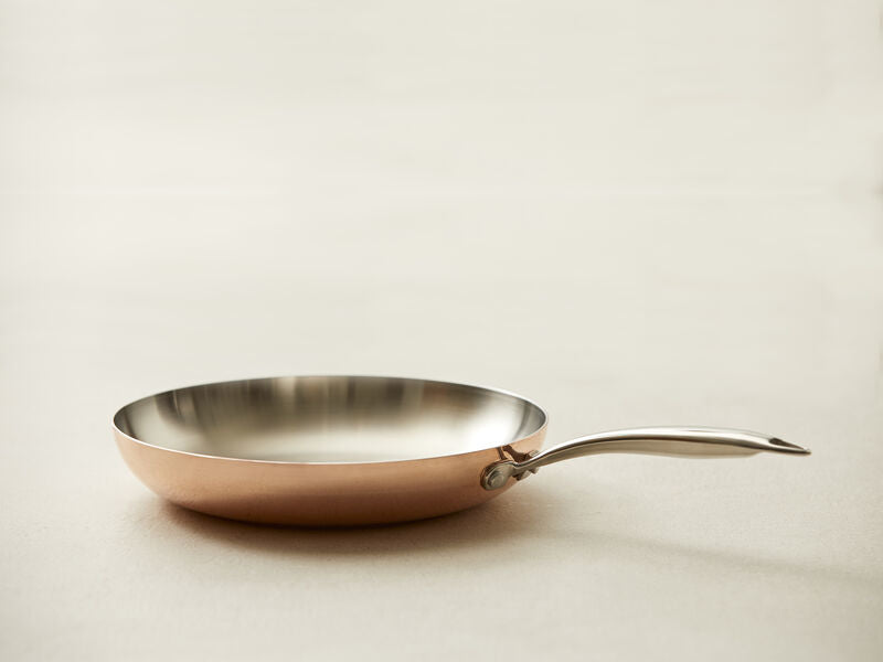 Mette Blomsterberg Fonduepfanne – Ø 28 cm, Aluminium/Edelstahl, für Induktion, Gas, Glaskeramik u. a., Kupfer
