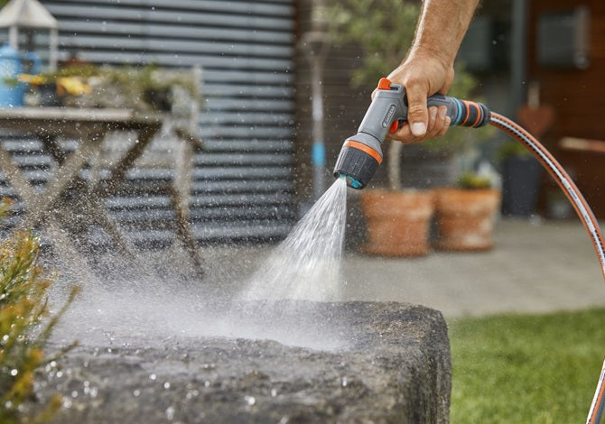 Gardena Wassersprühpistole Comfort Cleaning Düse EcoPulse 18304-20 – schwarz, grau, orange – 1 Stk.