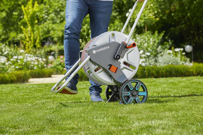 Gardena AquaRoll 18540-20 Schlauchwagen 60 m – manuell, 2 Räder, mit Tragegriff, grau, Metall/Kunststoff