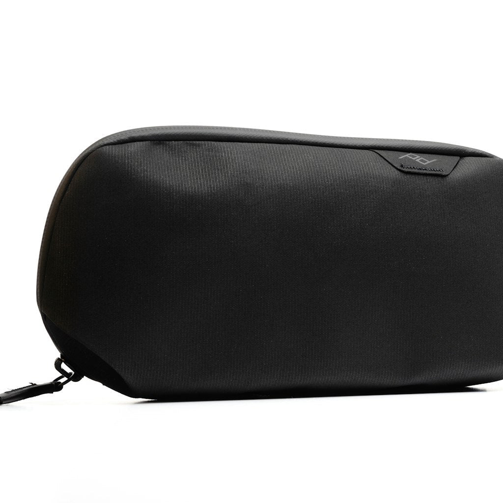 Peak Design Tech Pouch – Reissverschluss, Zubehörfach, Pen-Loop – 1 l – Schwarz – Nylon