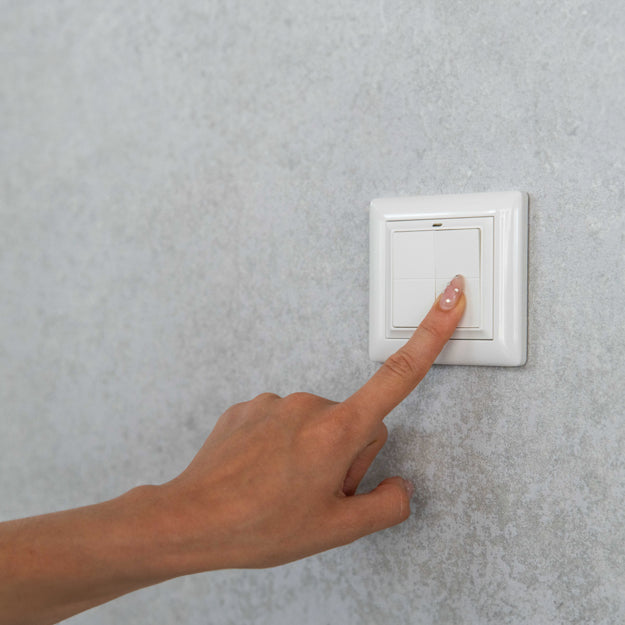 Shelly BLU Wandschalter 4 – Fernbedienung – Bluetooth, 4 Tasten – für Gira, Merten