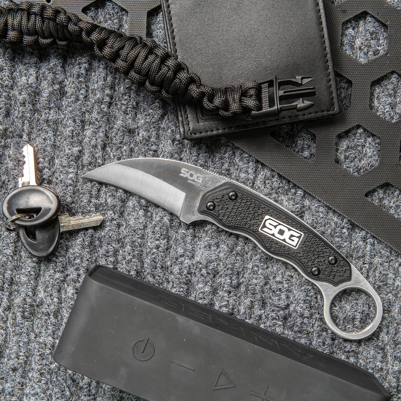SOG Gambit – Survivalmesser 65 mm, glasfaserverstärktes Nylon, Einhandöffnung, schwarz
