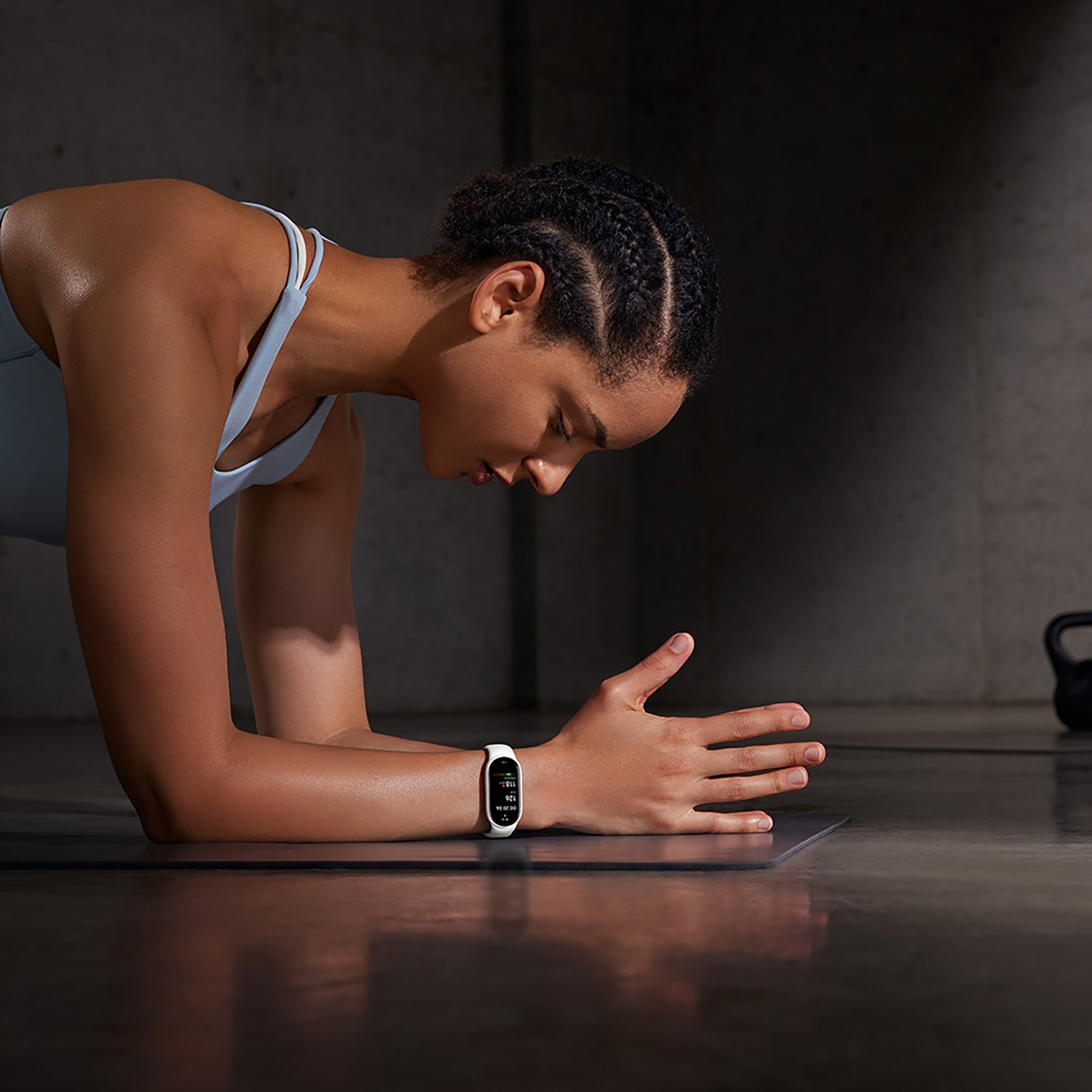 Xiaomi Smart Band 10 – Smartwatch – 1,72" AMOLED, Bluetooth, 5 ATM, Silber, Bandgrösse 135–210 mm, Sportarmband