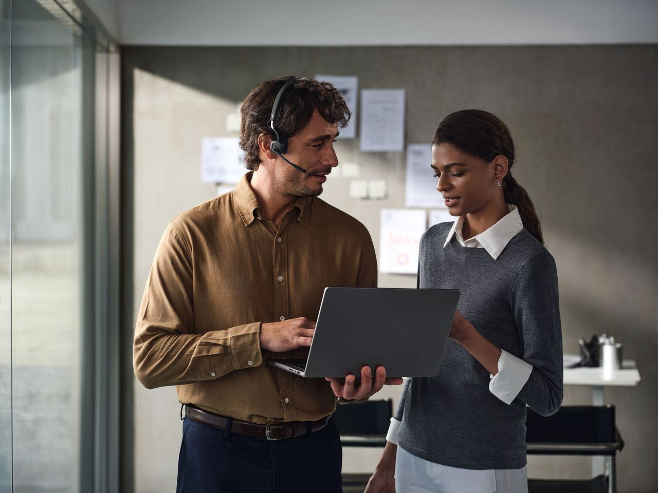 SHOKZ OPENMEET UC – Headset – USB-C – Noise-Cancelling-Mikrofon – für Unified Communications