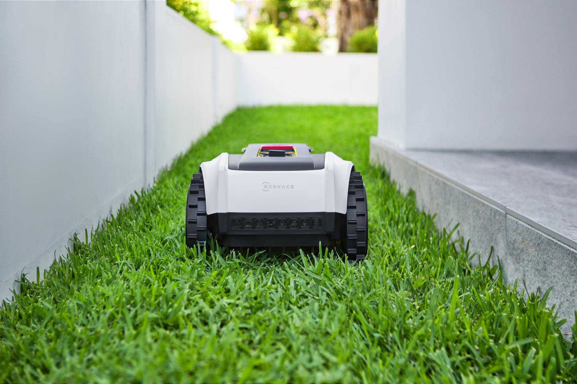 Ecovacs GOAT O800 RTK – Rasenmähroboter – 800 m², Schnittbreite 22 cm, AIVA 3D Navigation