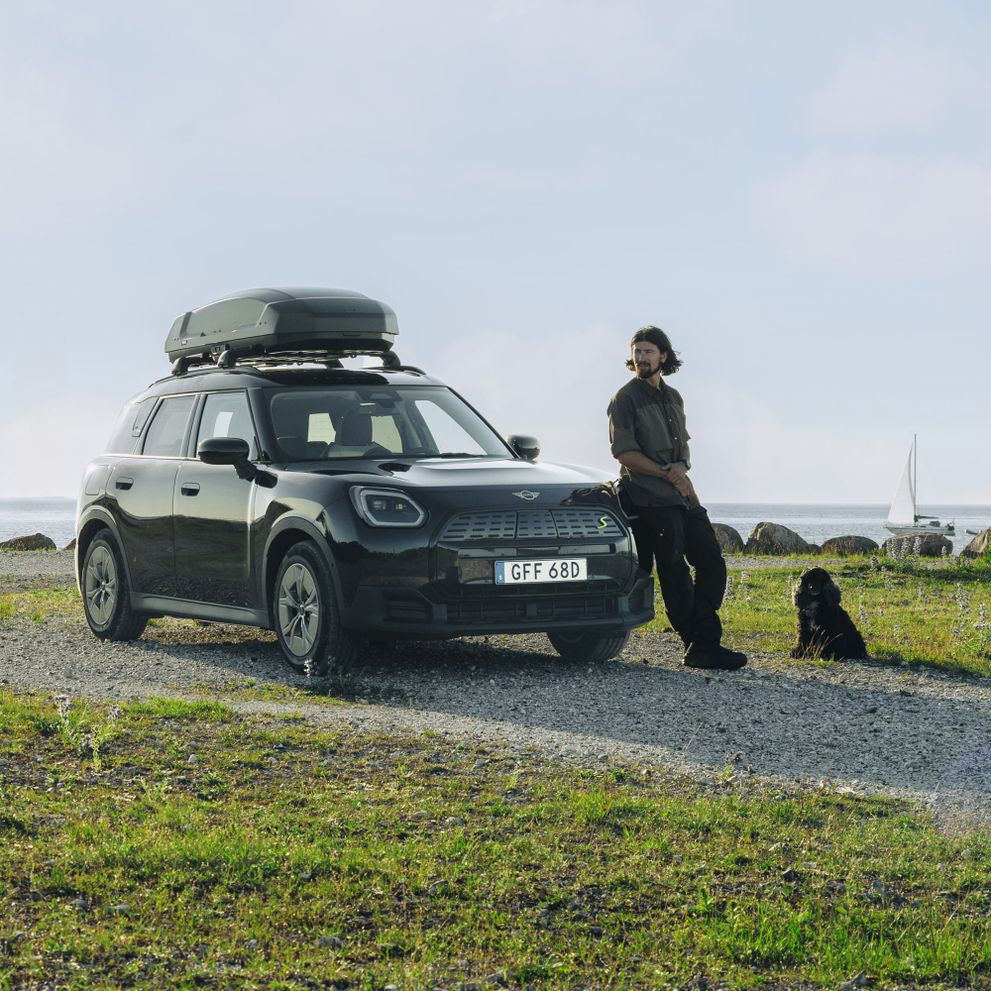 Thule Dachbox Force 3 S – 300 l, belastbar 75 kg – für Dachträger mit Ein-Schlüsselsystem – schwarz