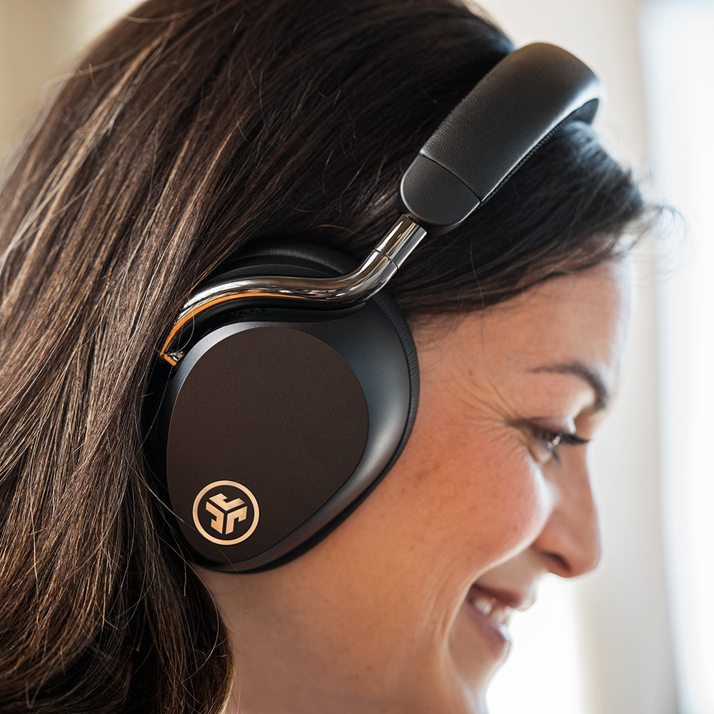JLab Epic Lux Over-Ear Kopfhörer – Stereo, Kabel + BT, ANC, Schwarz, BT 5.4