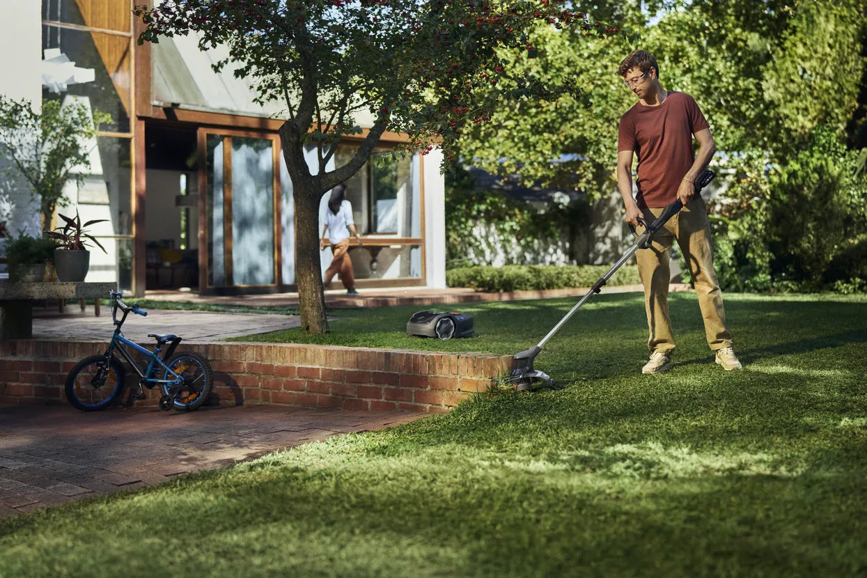 Husqvarna Aspire T28-P4A Rasentrimmer – 18 V – Schnittbreite 28 cm – Solo