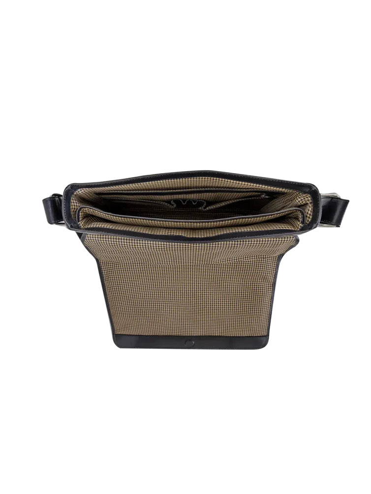 dbramante1928 Marselisborg Notebook-Tasche bis 14" – Vollnarbenleder, mit Schultergurt – Schwarz