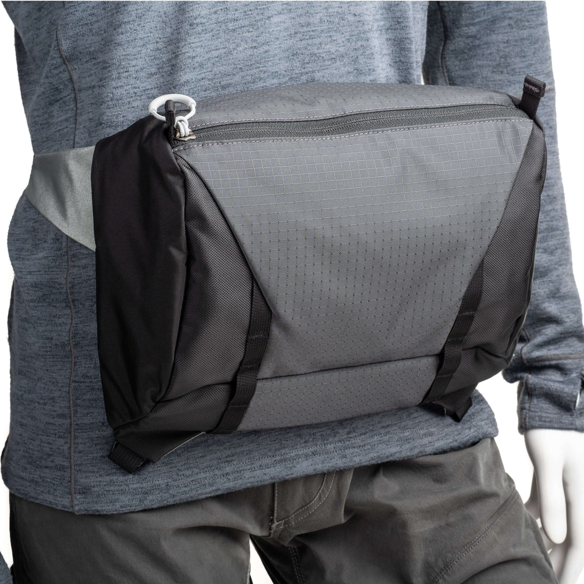 Think Tank FirstLight 46L+ Kamerarucksack – 46 l, 8 Objektive, wasserabweisend – für DSLR, Drohnen – Schwarz