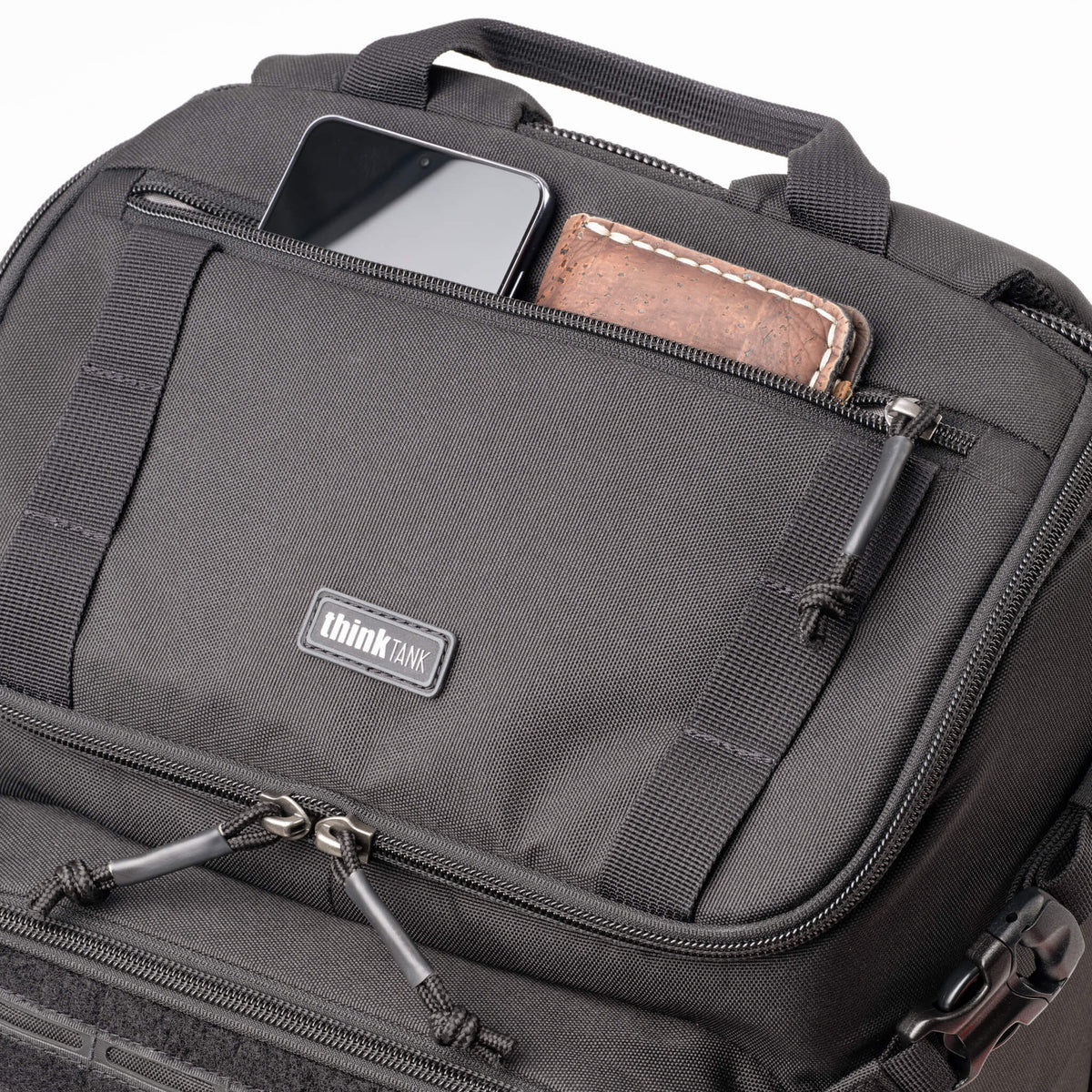 Think Tank DarkLight Kamerarucksack – Nylon/Polyurethan/TPU, 20 l – Schwarz – für DSLR, Systemkameras