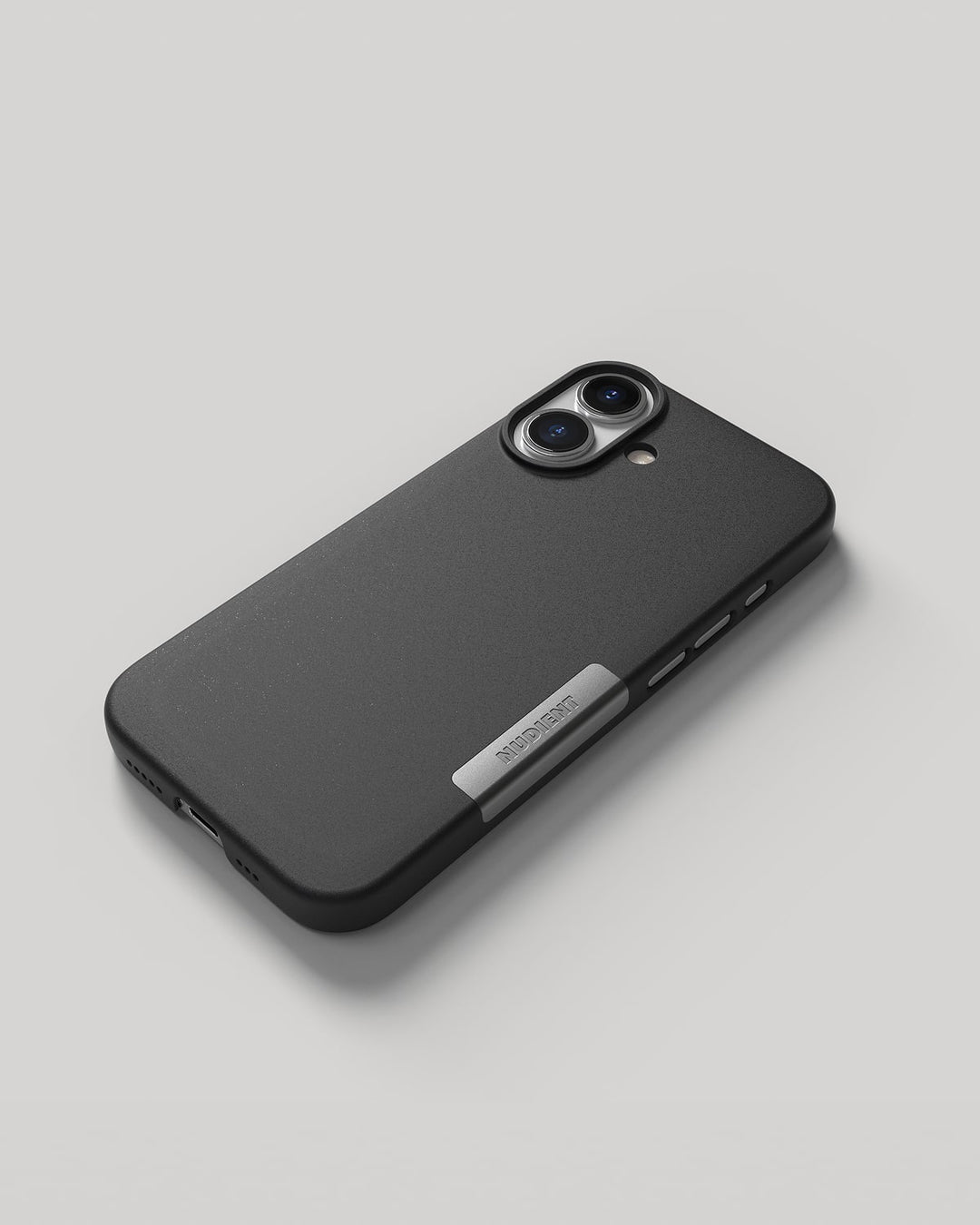 Nudient – Backcover – für Apple iPhone 17 – Schwarz – MagSafe-kompatibel