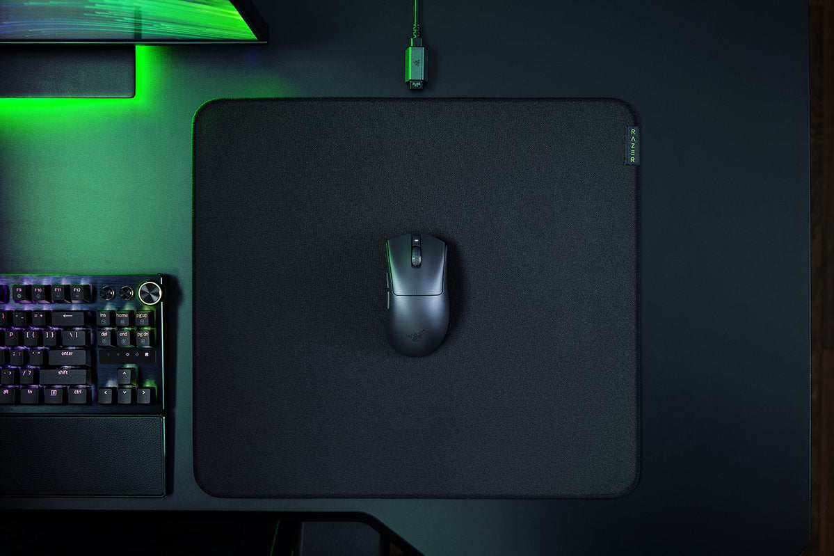 Razer DeathAdder V3 HyperSpeed – Gaming-Maus – Kabellos (2,4 GHz), 26000 DPI, Rechts, Schwarz