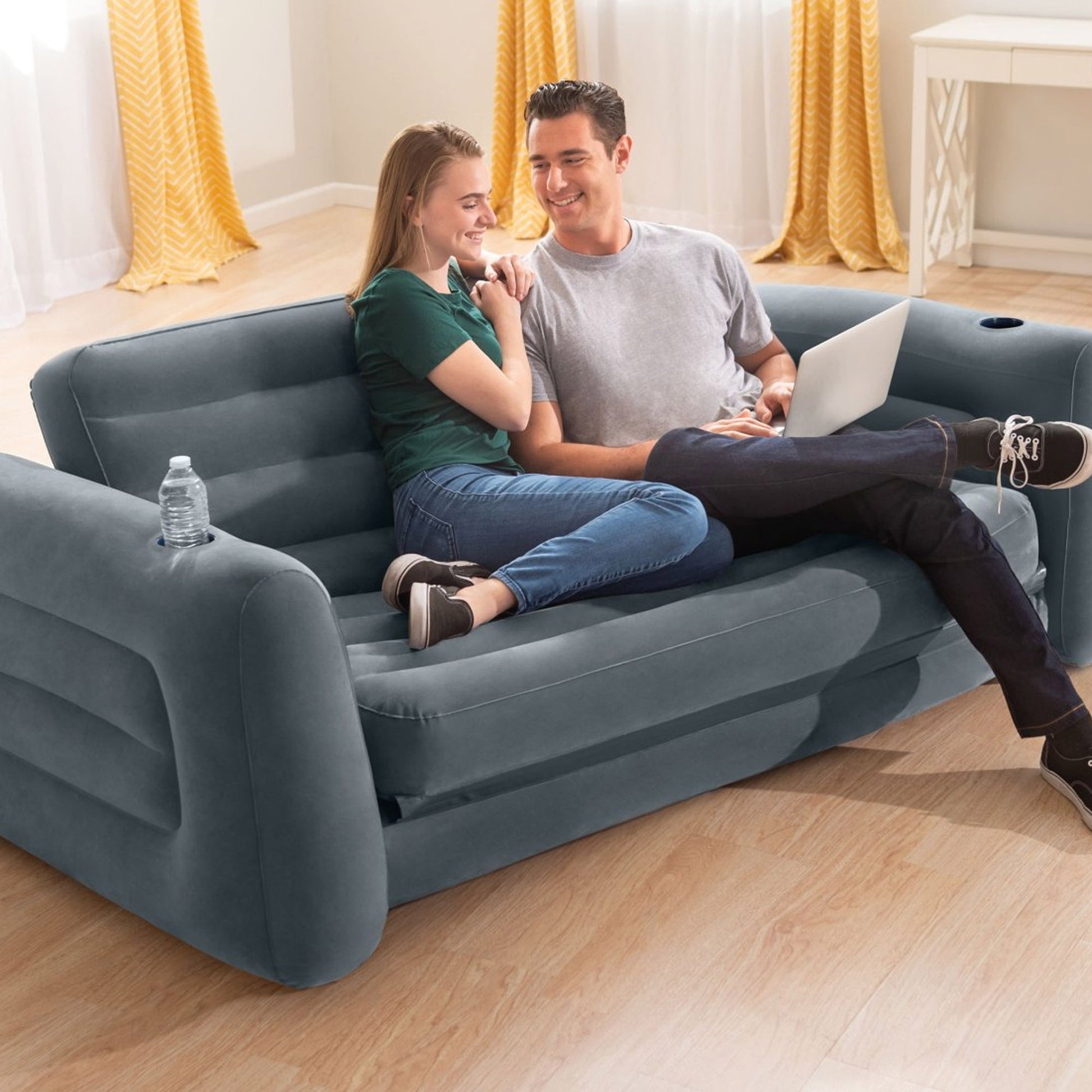 Intex Beistelltisch Ausziehsofa – 231 × 203 × 66 cm – PVC – Anthrazit