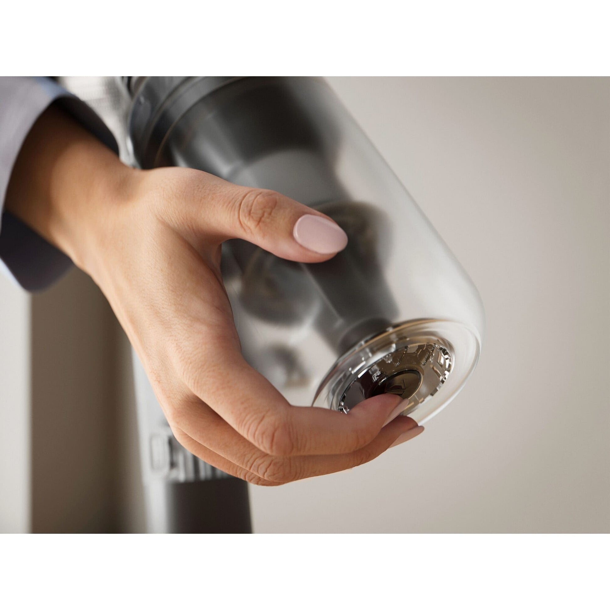 Electrolux Akkusauger EP82UB25SH – 4000 mAh, 0,4 l, Akkubetrieb, 25 V