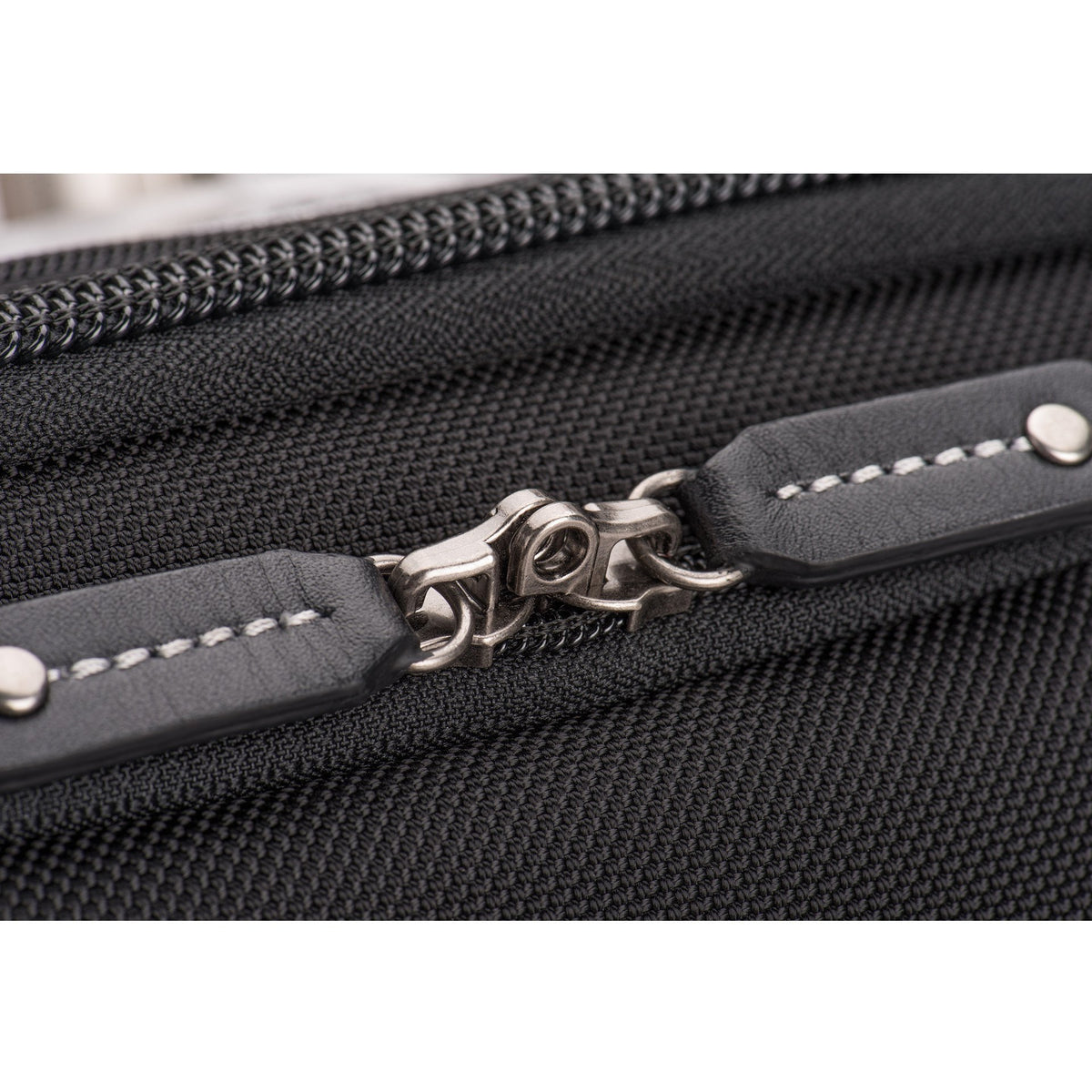 Think Tank Airport International V3.0 Trolley-Koffer – Nylon/Polyurethan, TSA-Schloss, Notebookfach – Schwarz