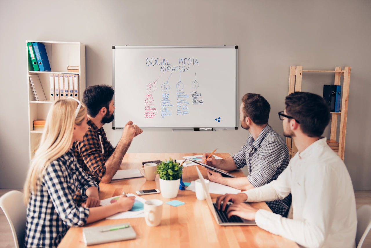Legamaster PREMIUM Whiteboard – Stahl, magnetisch – 200 × 120 cm