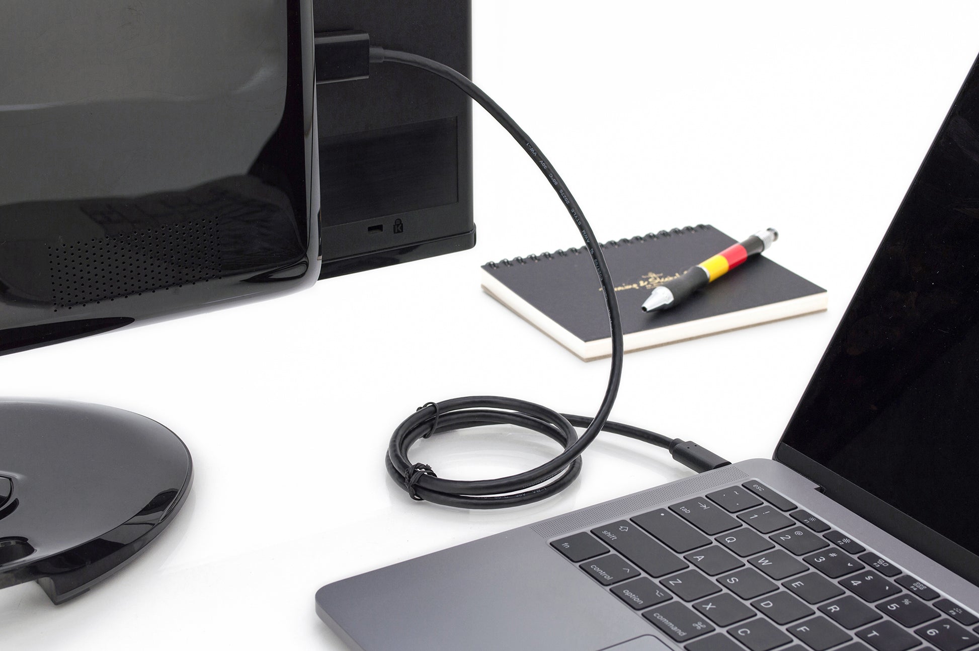 Digitus USB-C auf HDMI-A Adapter