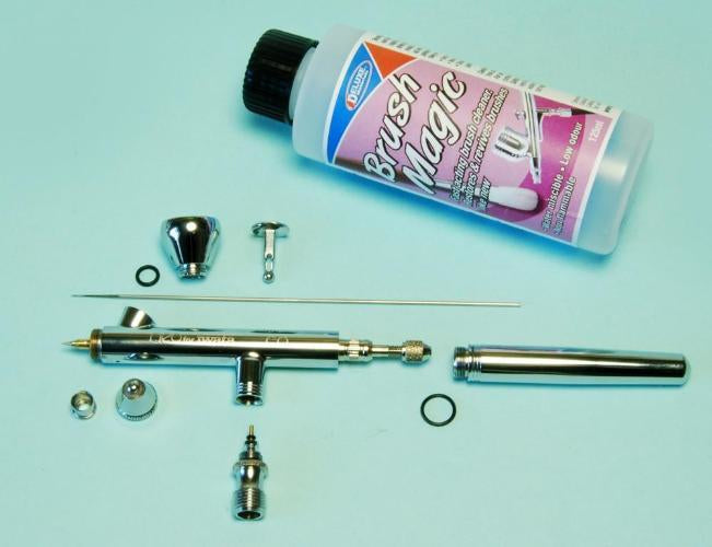 Deluxe Materials Pinselreiniger – flüssig, 125 ml, transparent, für Kunststoff